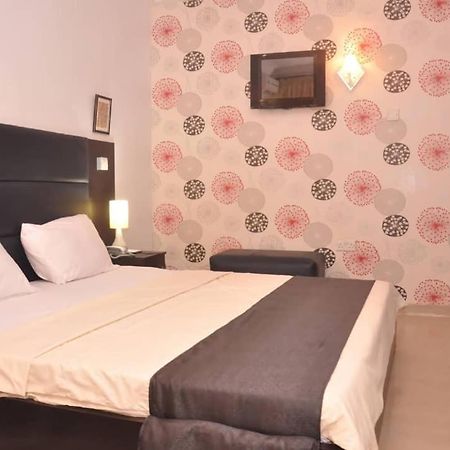 Royal Kaft Hotel Ikorodu Экстерьер фото